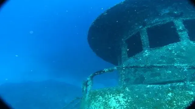 Shipwreck cabin underwater